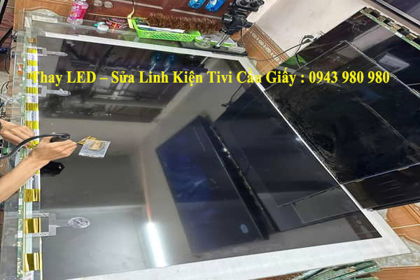 Thay LED – Sửa Linh Kiện Tivi Cầu Giấy